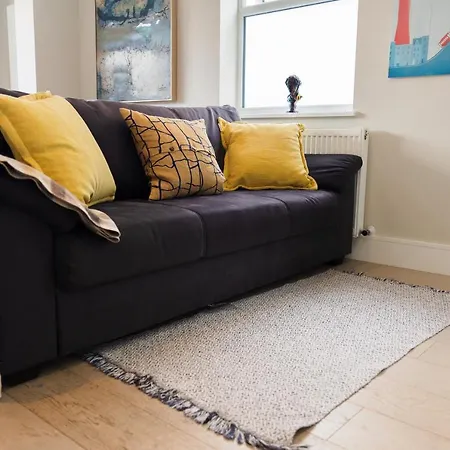 Star London Bell Lane 3-bed Haven * Hendon