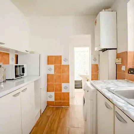 Homestay Near Tottenham Hotspur Stadium