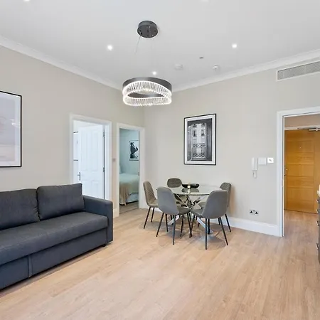 Cleveland Residences Paddington 아파트 *