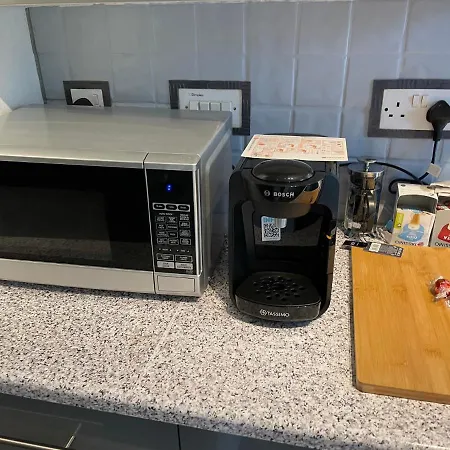 Apartment Surrey Docks Se16 Near Canada Water N Easy Access Canary Wharf *