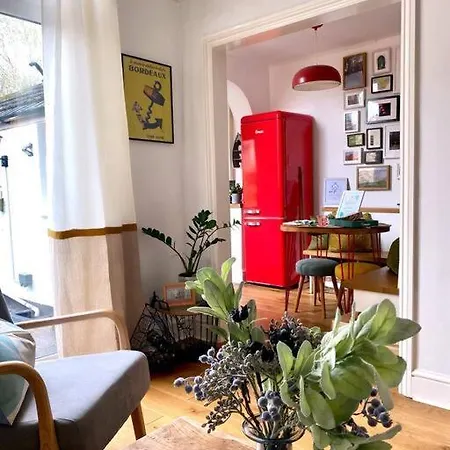 Apartment Charming Garden Flat With A Free Parking Ealing