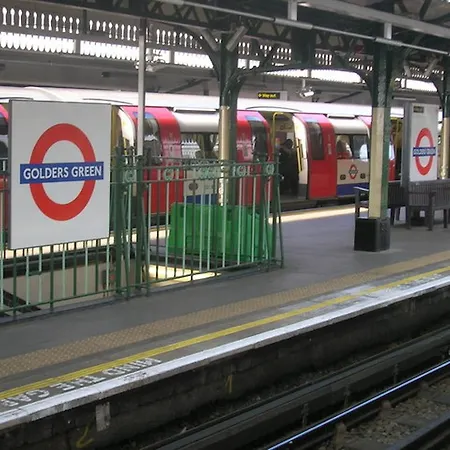 Golders Green *