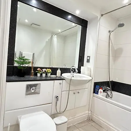 Apartment New Beautiful Lux London