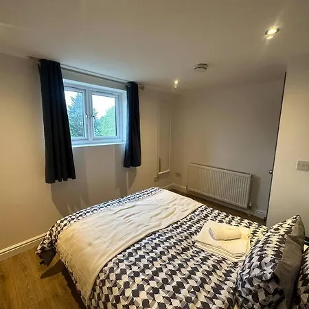 5 Bedroom House Se6 Holiday home *