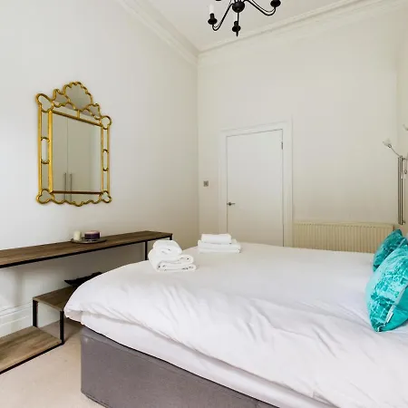 Apartment Cosy 1 Bedroom Flat Centrally Located In Chelsea