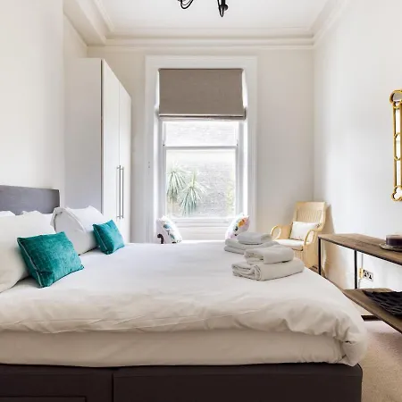 Cosy 1 Bedroom Flat Centrally Located In Chelsea