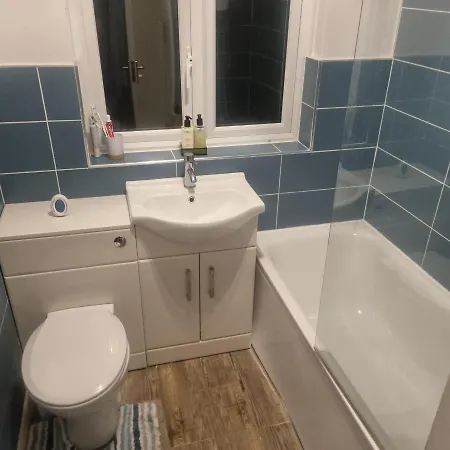 Spacious Private In Vibrant South London Homestay Thornton Heath