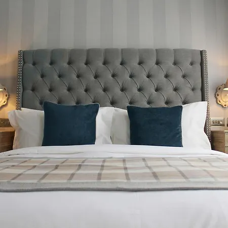 Bed & Breakfast The One Tun Pub & 4*