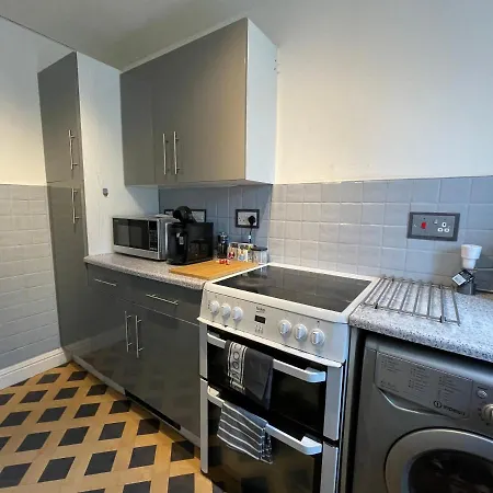 Surrey Docks Se16 Near Canada Water N Easy Access Canary Wharf Apartment *