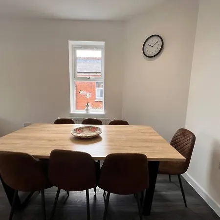 Melbourne Marvel - New 3br By Hyde Edgware The Hyde