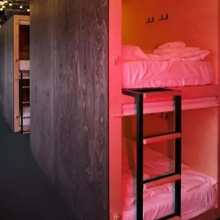 Hostel The Palace