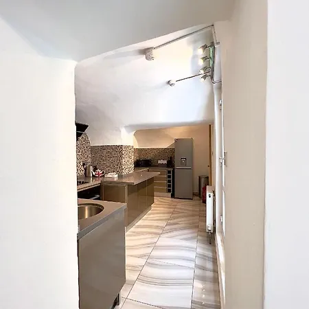 The Beverley - Victoria Appartement