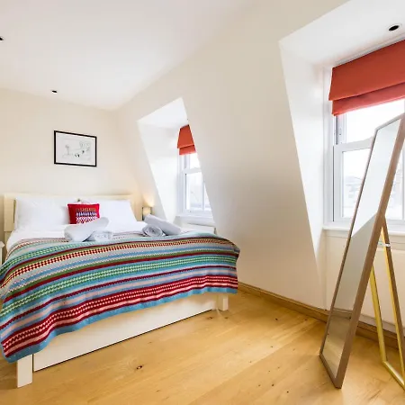 Apartment Cosy And Light Flat With A Roof Terrace In Chelsea London