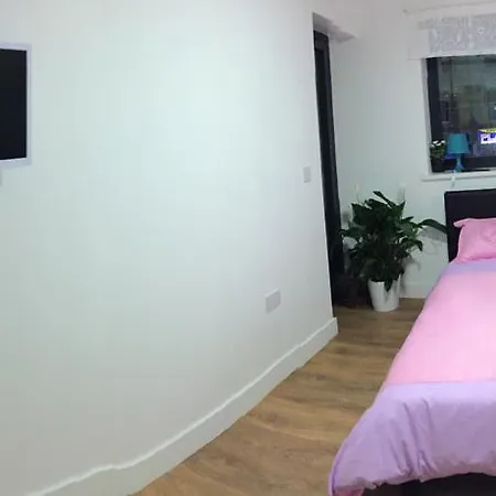The Luxury Hotel 3*