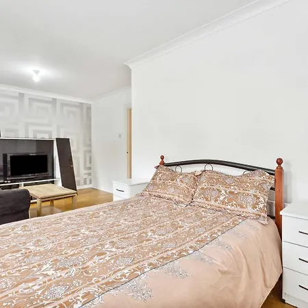 Apartment Cozy London