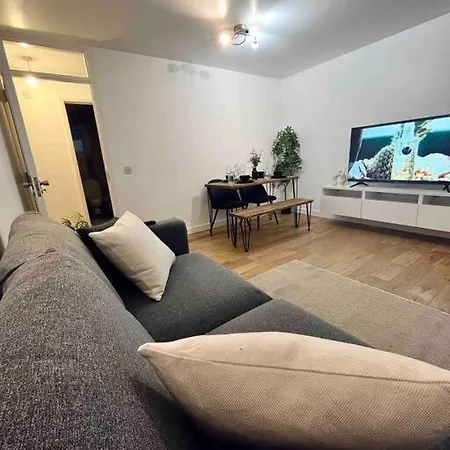 Lovely 1 Bed, Northolt Station Apartment Northolt (Greater London)