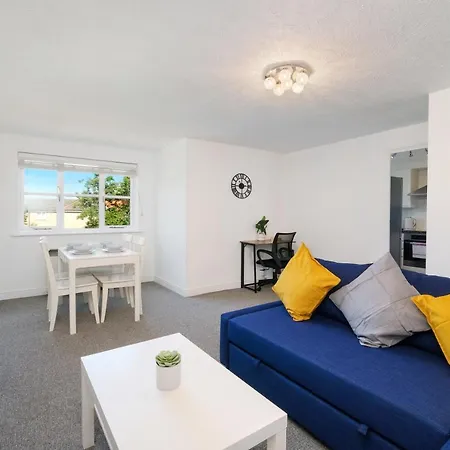 Apartment 2 Bed Luxury Enfield