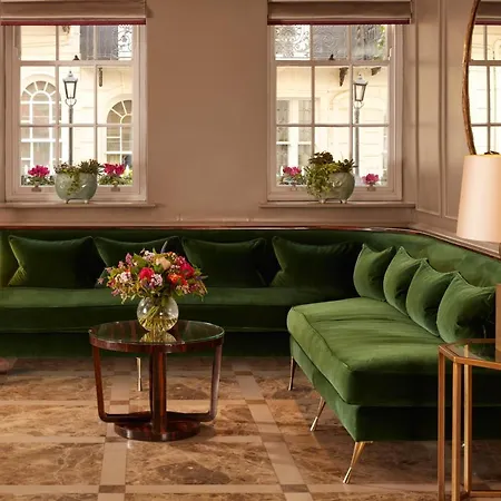 Flemings Mayfair - Small Luxury Of The World