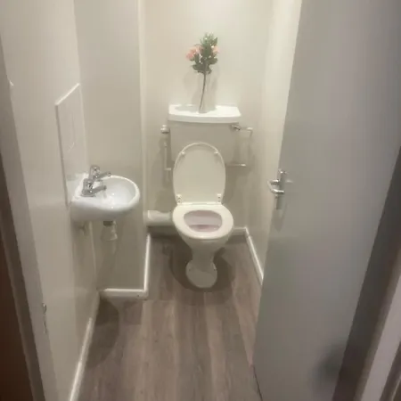 Apartment 2 Bedroom In Stoke Newington *