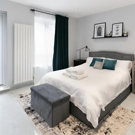 Luxury 5bd London