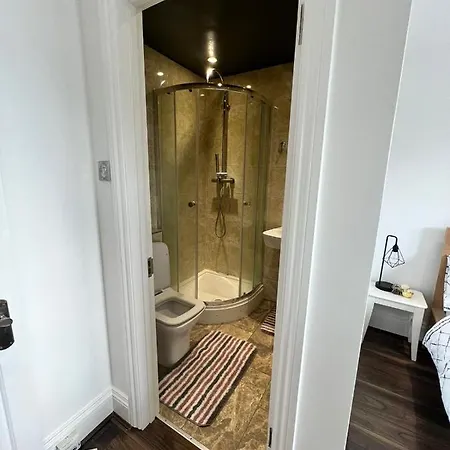 Apartment Cozy London