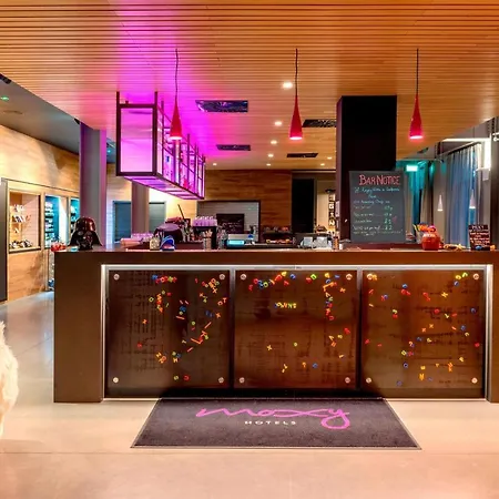 Moxy Excel Hotel Londres