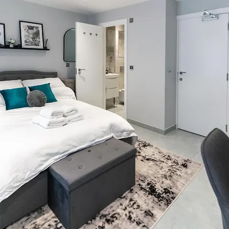 Guest house Luxury 5bd London
