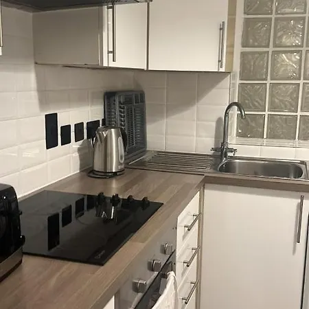 Flat 1 Hendon
