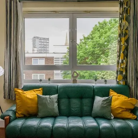 Little Venice, Paddington, Sunshine-home! *