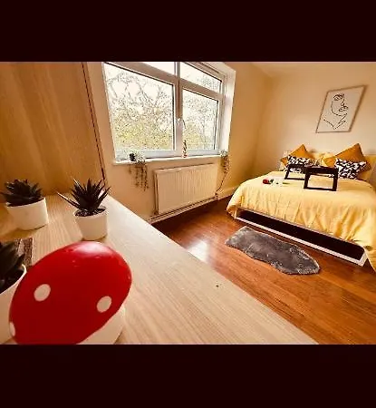 Little Venice, Paddington, Sunshine-home! Apartment