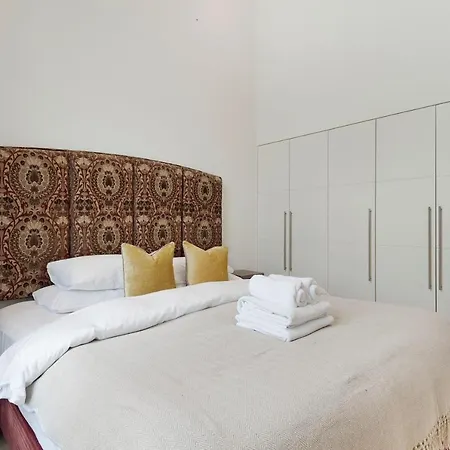 The Artists Hideaway-2 Bed Mezzanine In Paddington