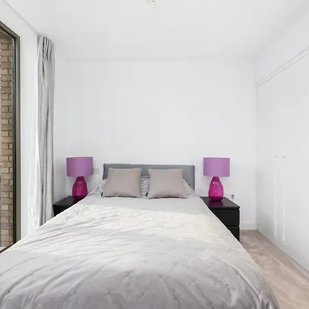 Riverside View Apartment