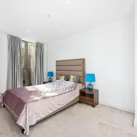 Riverside View Apartment