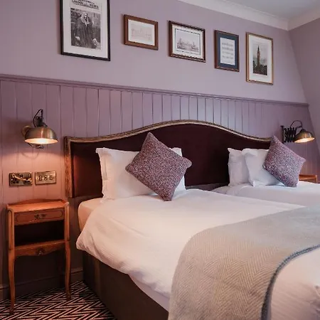 The Sanctuary House Hotel 3*