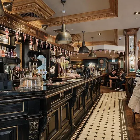 The Sanctuary House Hotel 3*