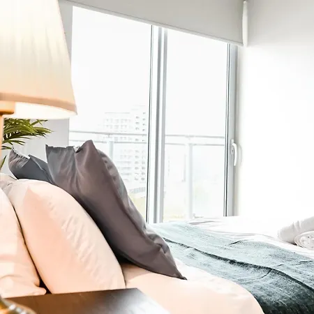 Khayat Homes - The Curve - One Bed London
