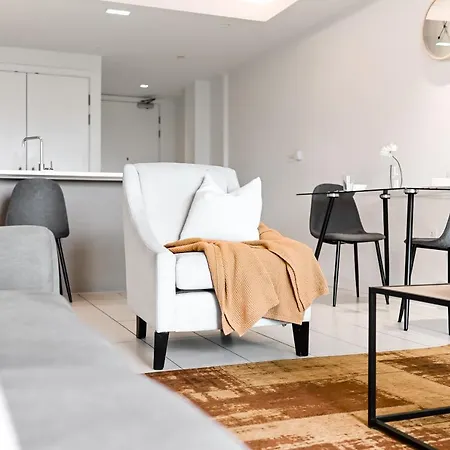 Apartment Khayat Homes - The Curve - One Bed London
