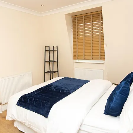 Apartment Evergreen Apartments-flat 5,
