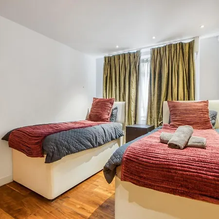 Modern 2 Bedrooms 2bathrooms Behind Nobu Apartment *