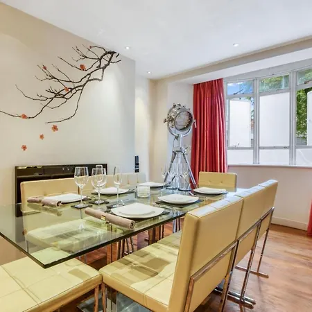 Modern 2 Bedrooms 2bathrooms Behind Nobu Apartment *