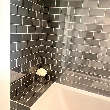 Apartment Md : Stunning 2 Bedroom 2 Bath - Royal Docks