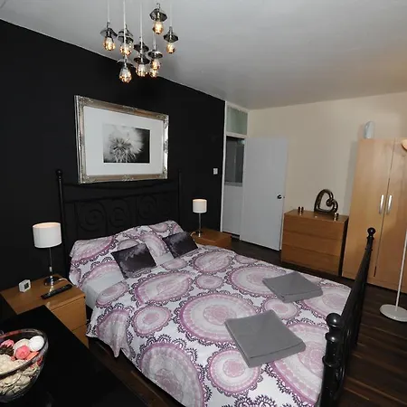 Bloomfield Bed & Breakfast London