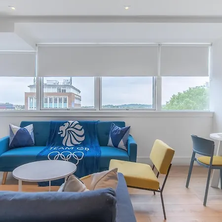 Livestay-modern Next To Wembley Stadium