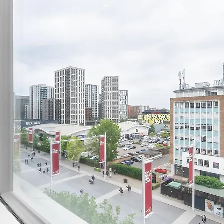 Livestay-modern Next To Wembley Stadium Apartment London