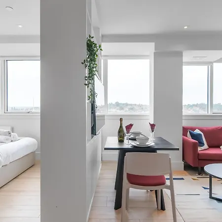Livestay-modern Next To Wembley Stadium Apartment London