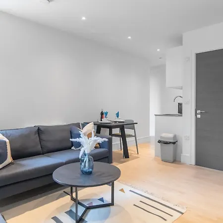 Apartment Livestay-modern Next To Wembley Stadium *