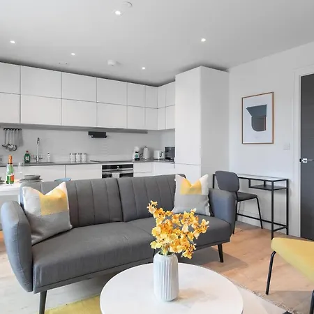 Apartment Livestay-modern Next To Wembley Stadium