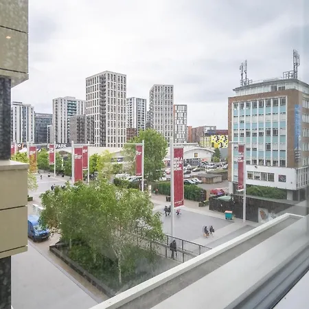 Apartment Livestay-modern Next To Wembley Stadium London