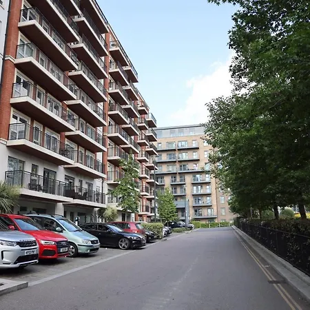 Appartement In Colindale, London