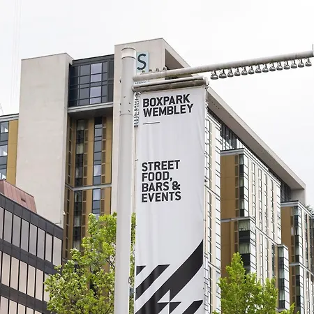 Livestay-modern Next To Wembley Stadium Apartment London